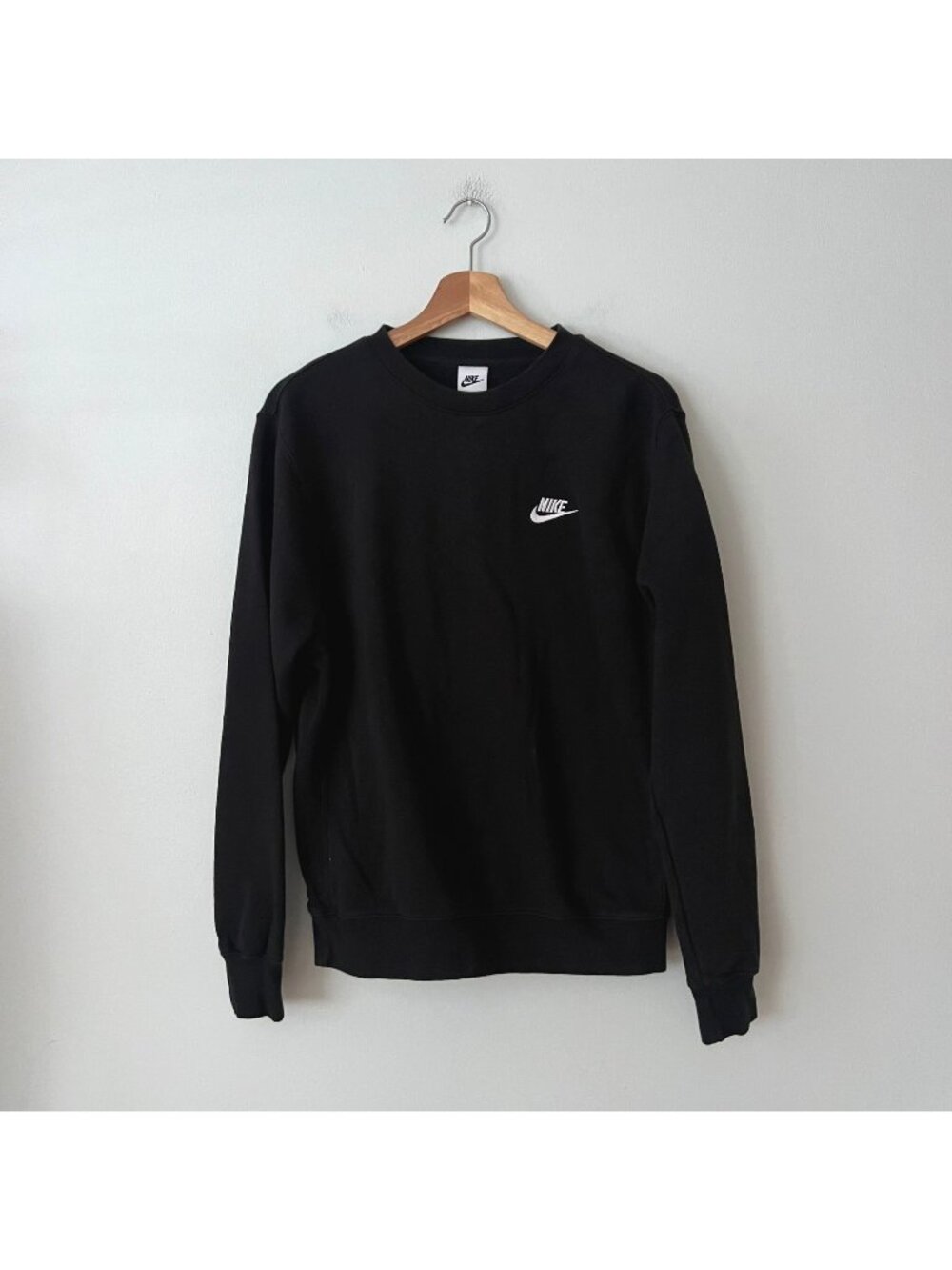 Nike Classic Black Crewneck Sweatshirt Men's Size Small